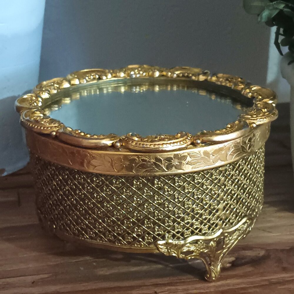 Bvlgari Vintage Filigree Powder Bowl and Case Cover